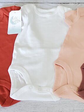 Mac & Moon Infant Bodysuits White, Peach, Brown, Orange  NWT  Size 3 Mos Unisex